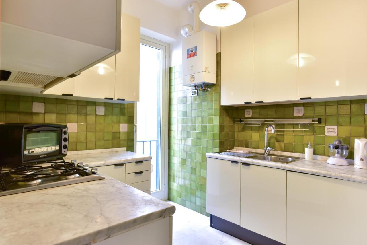 Elegant & Cozy Apartment In The Heart Of Рим Екстер'єр фото